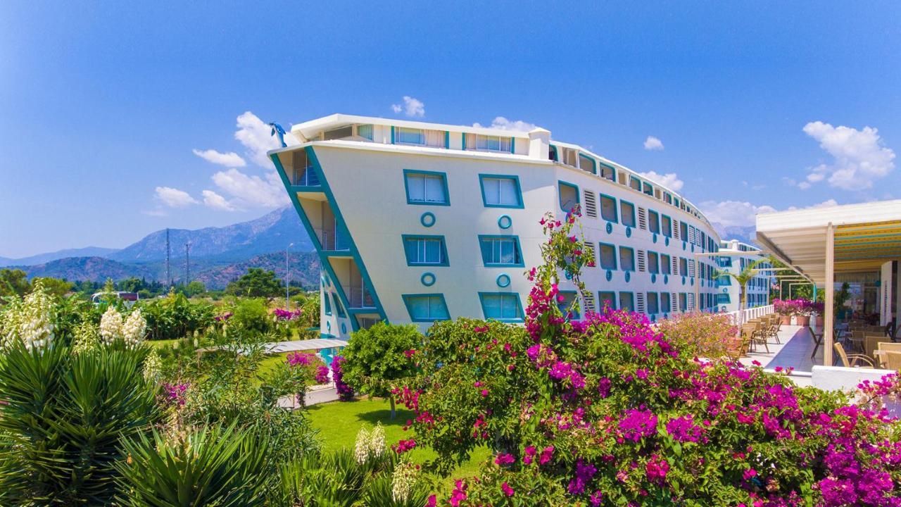Daima Biz - Dolusu Aquapark Access Hotel Kemer